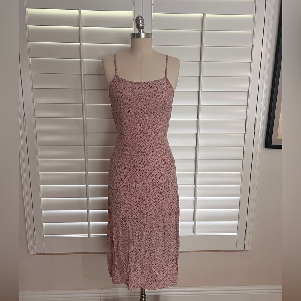 Brandy Melville midi pink floral dress